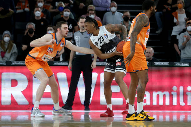 重要课题 重要课题