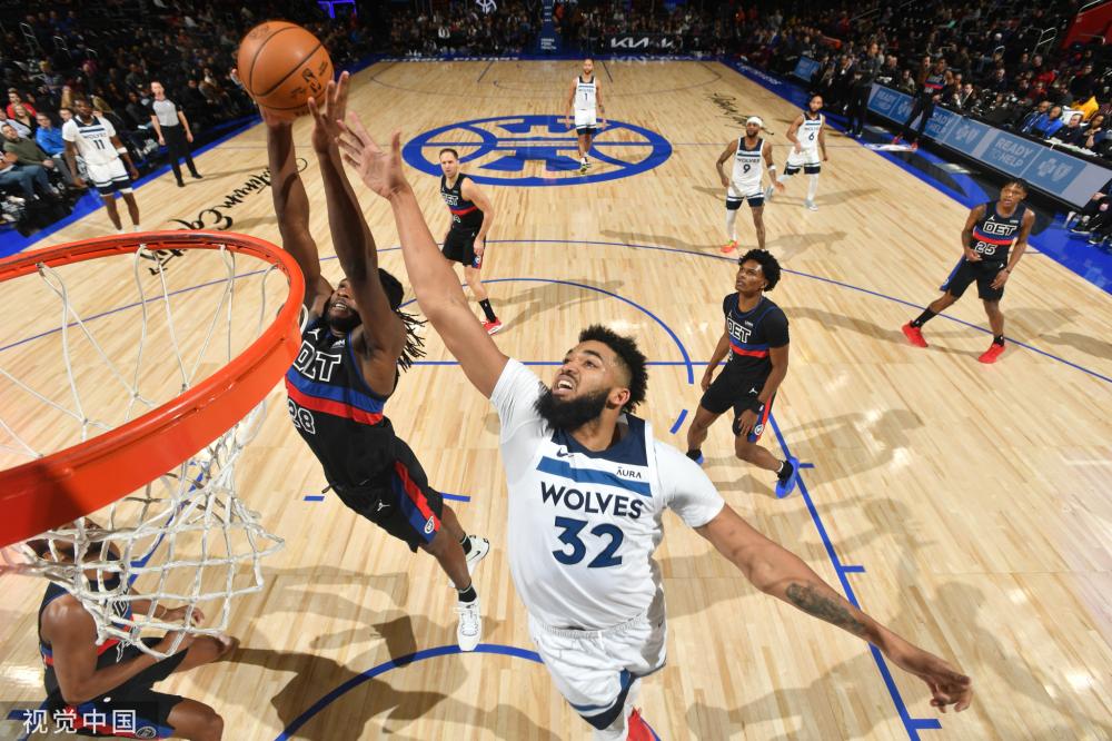 足以在众多 足以在众多