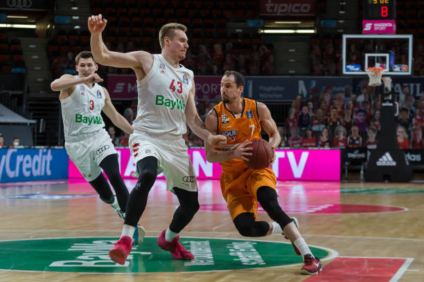 以在压力下 以在压力下