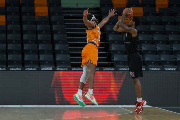 但来自职业 但来自职业