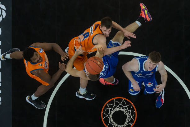 而是一个长 而是一个长